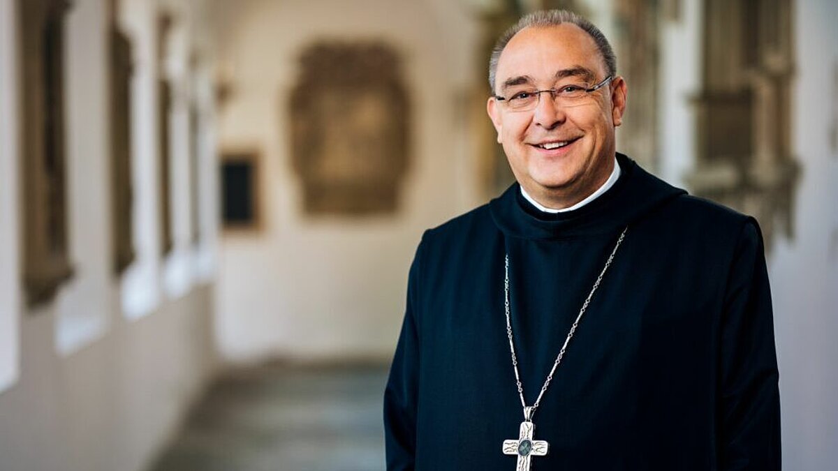 Weihbischof Dr. Dominicus Meier OSB wird neuer Bischof von Osnabrück
