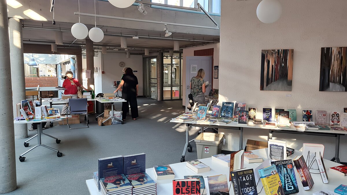 Die Ausstellung der Bücher aus den Medienprofilen 3/2024 Büchereitagung 2024